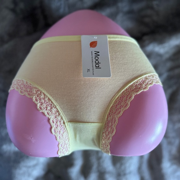 6 pairs of ultra soft bamboo cotton panties. Soft pastel colours - Picture 7 of 8